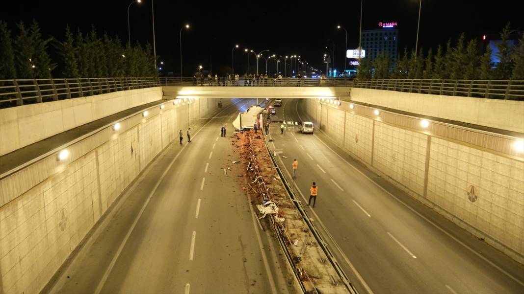 Konya’da alt geçitte devrilen TIR’ın sürücüsü Ali Güner öldü 3